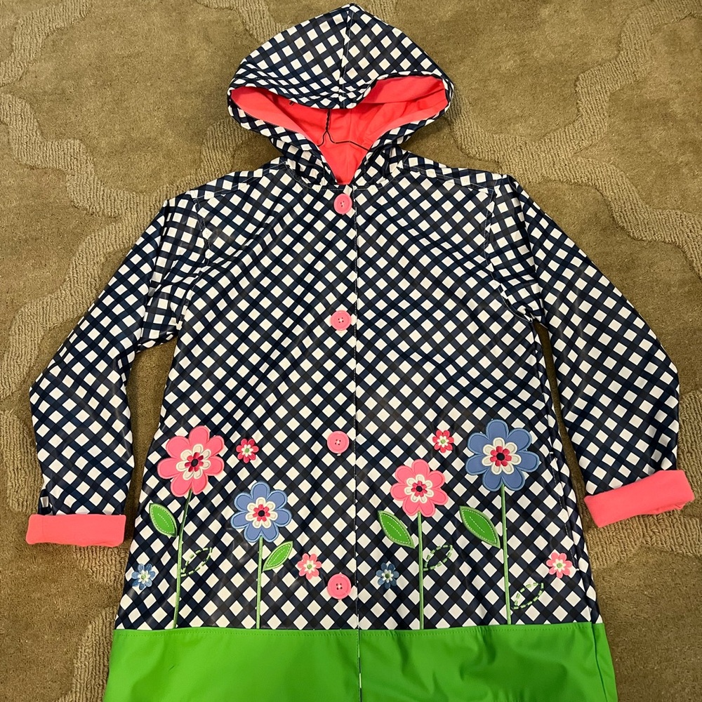 Hartstrings Raincoat